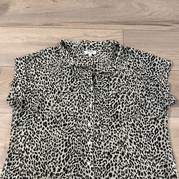 Umgee Women’s Leopard Print Button Up Short Sleeve Semi- Sheer Shirt - Picture 3 of 11